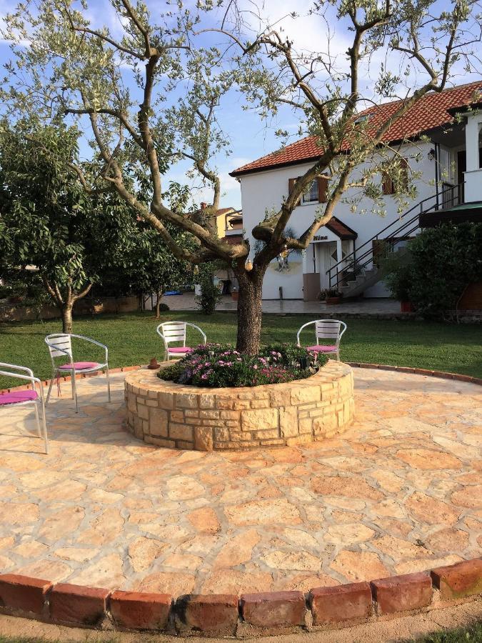 Bed & Breakfast Nina 3*