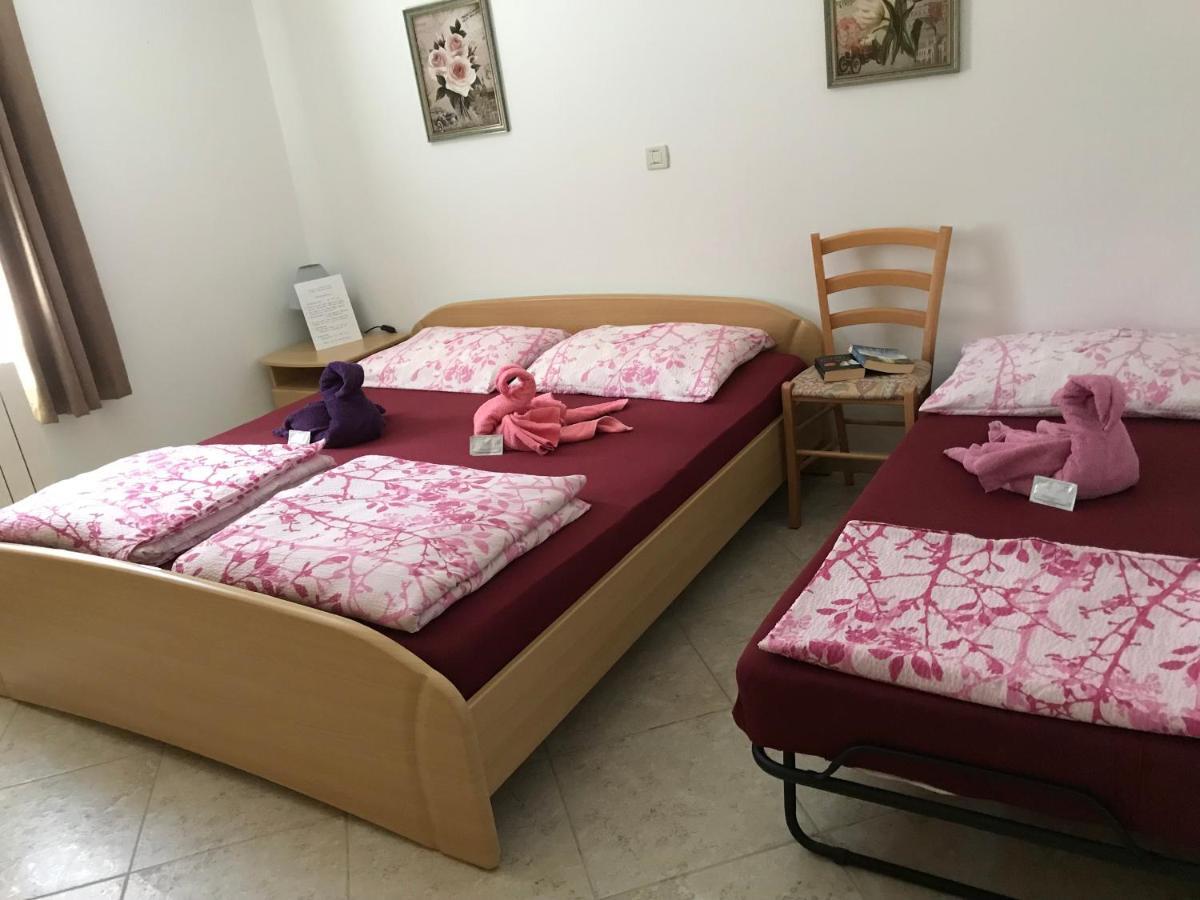 Bed & Breakfast Nina 3*